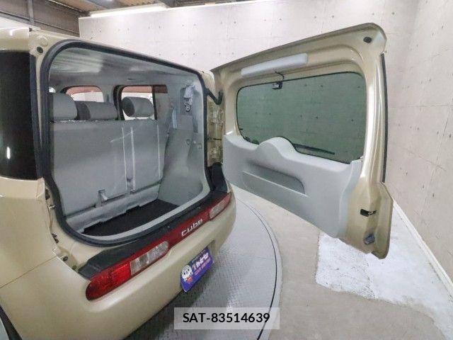 Nissan CUBE 2009-09 7615906-12