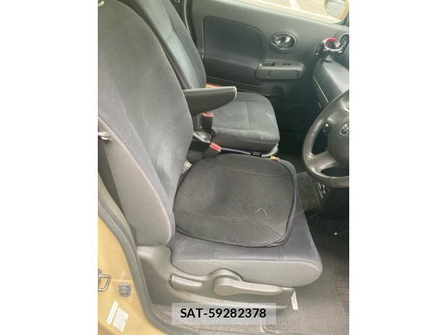 Nissan CUBE 2010-06 7615913-8