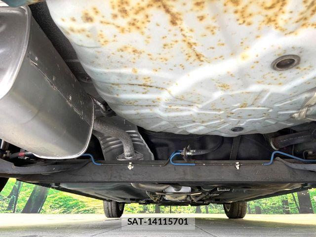 Nissan CUBE 2012-07 7615908-18