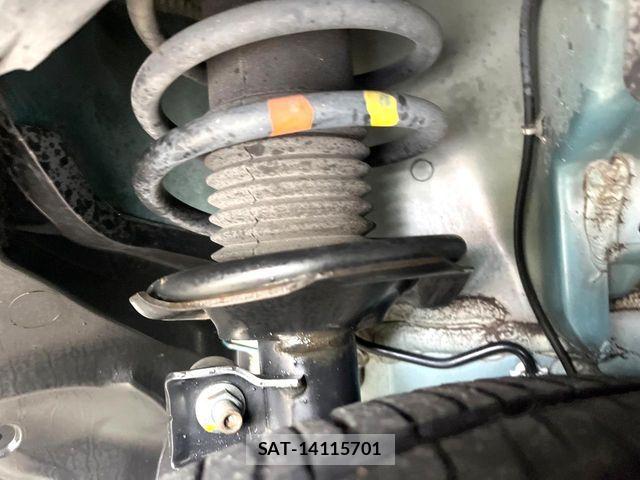 Nissan CUBE 2012-07 7615908-19