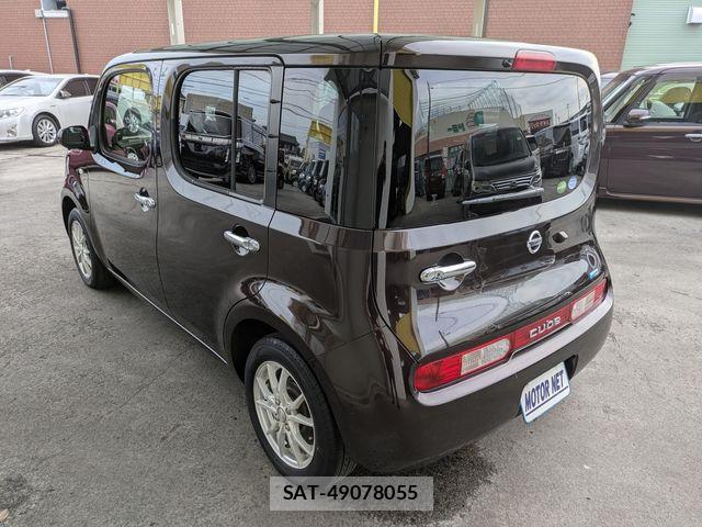 Nissan CUBE 2013-05 7615907-18