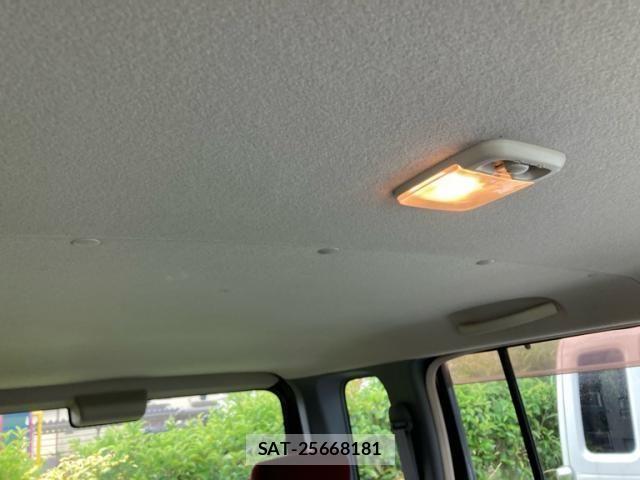 Nissan CUBE 2007-05 7615918-19