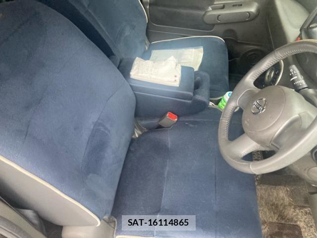 Nissan CUBE 2012-02 7615915-7