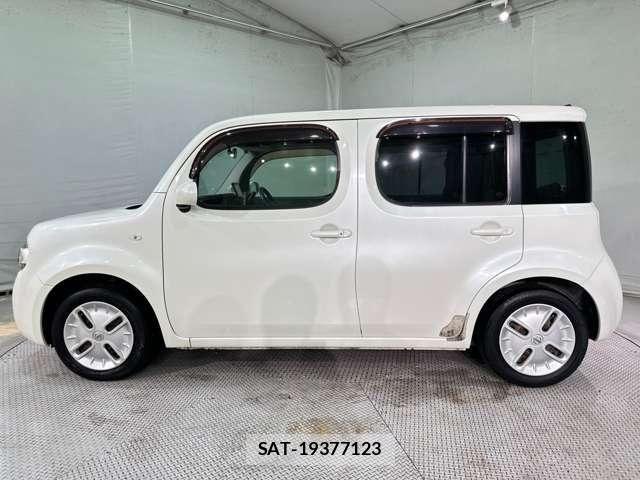 Nissan CUBE 2009-09 7615905-7