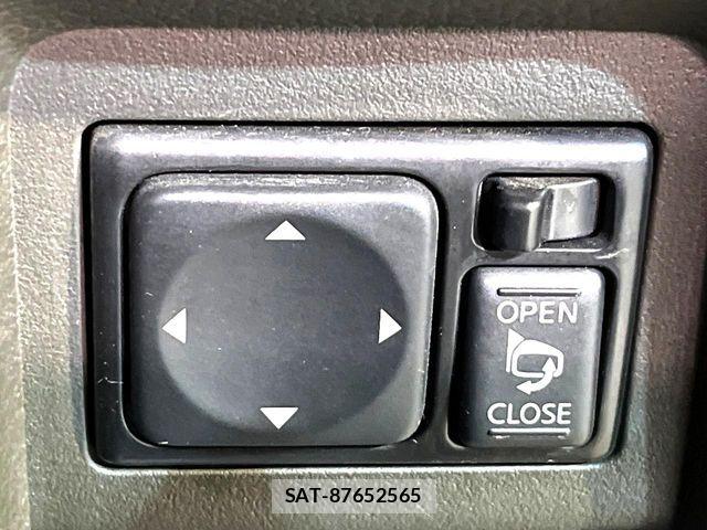 Nissan CUBE 2009-07 7722302-6
