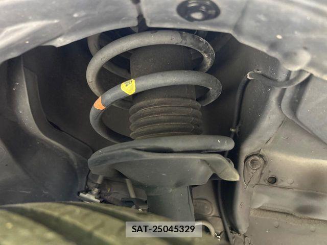 Nissan CUBE 2015-09 7722293-19