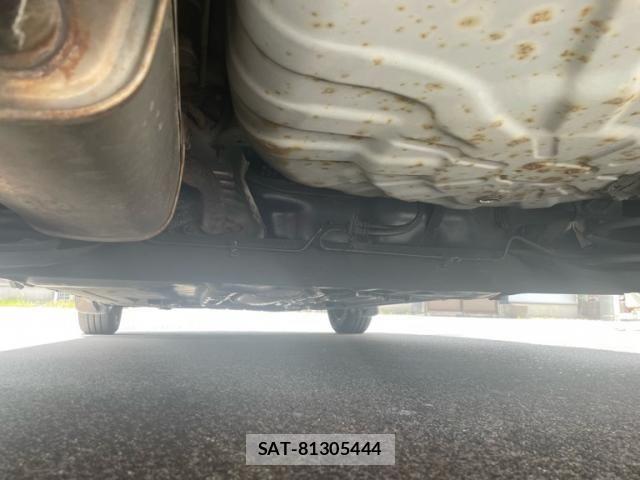 Nissan CUBE 2008-09 7722305-6