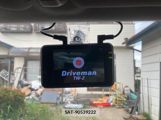 Nissan CUBE 2011-07 7783930-23