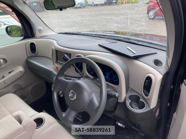 Nissan CUBE 2010-11 7783935-2
