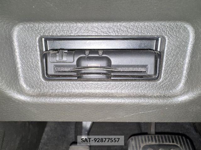 Nissan CUBE 2013-07 7783939-6