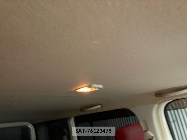 Nissan CUBE 2007-10 7783936-11