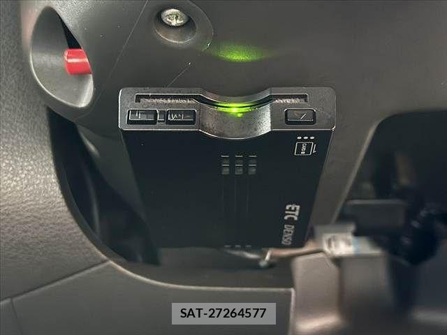 Nissan CUBE 2012-11 7875955-28