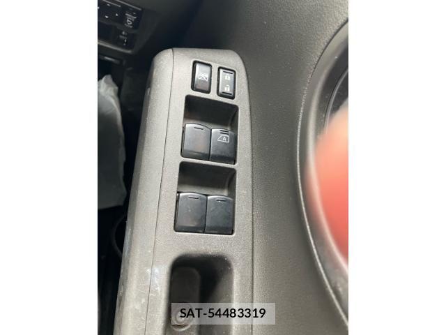 Nissan CUBE 2011-11 7875956-18