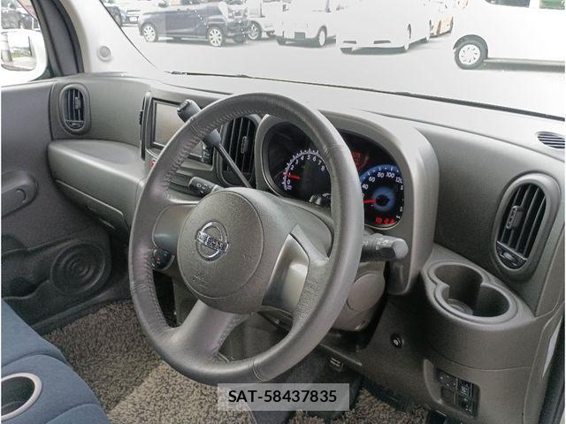 Nissan CUBE 2012-02 7902466-12