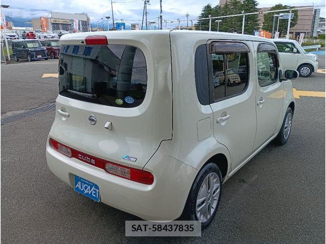 Nissan CUBE 2012-02 7902466-1