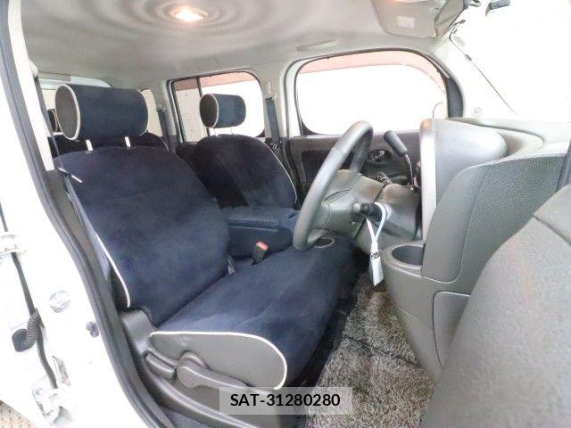 Nissan CUBE 2017-03 7902464-3