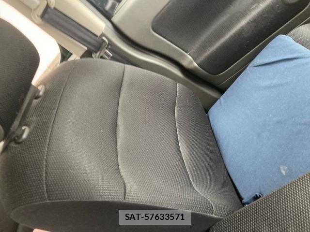 Nissan CUBE 2008-12 7961079-7
