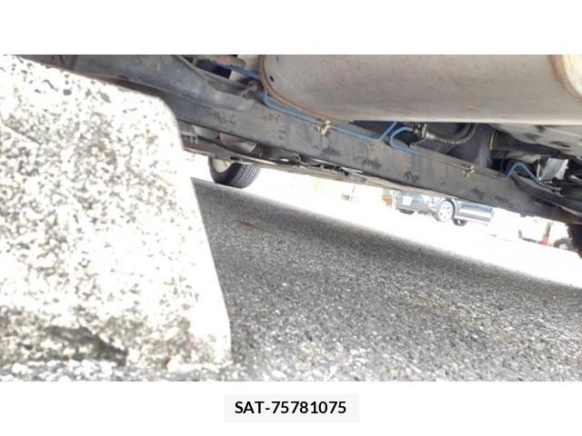 Nissan CUBE 2009-07 7961068-25