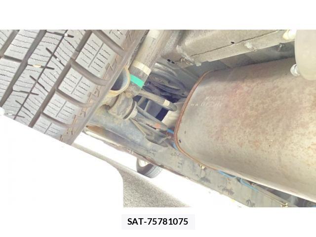 Nissan CUBE 2009-07 7961068-26