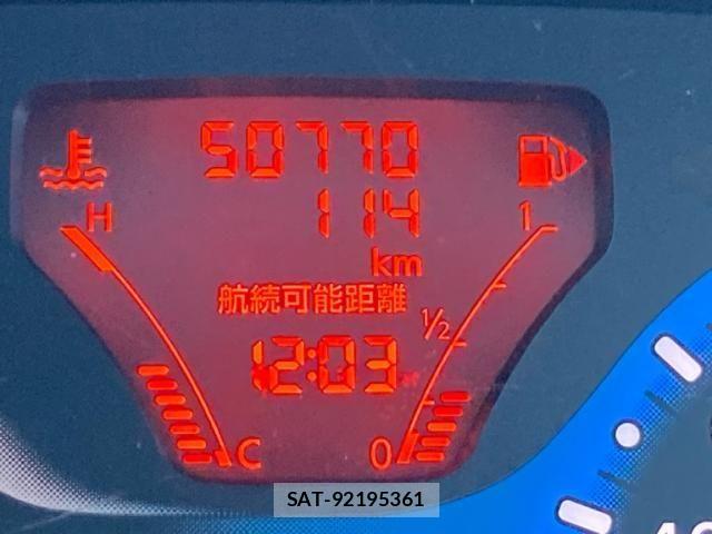 Nissan CUBE 2013-04 7978919-18