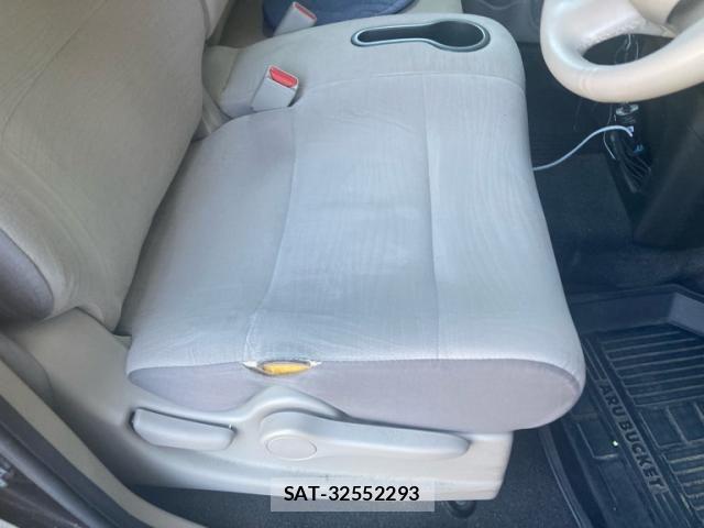 Nissan CUBE 2009-08 8035113-12