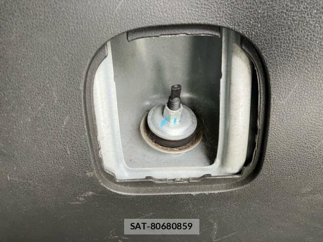 Nissan CUBE 2009-05 8035112-6