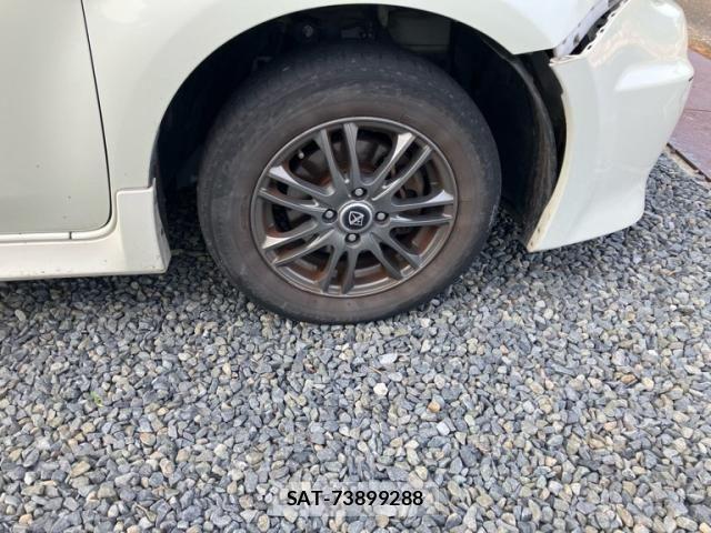 Nissan CUBE 2012-07 8035114-8