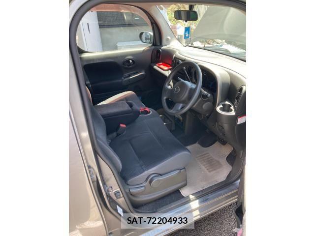 Nissan CUBE 2010-06 8073427-17