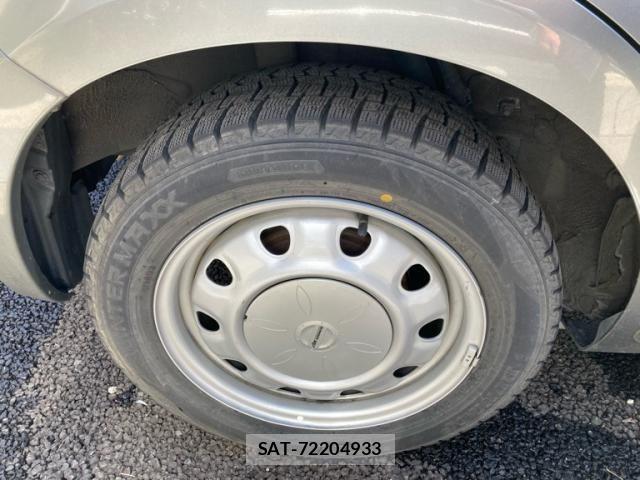 Nissan CUBE 2010-06 8073427-4