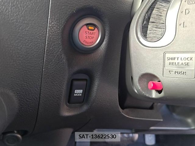 Nissan CUBE 2016-04 8073422-18
