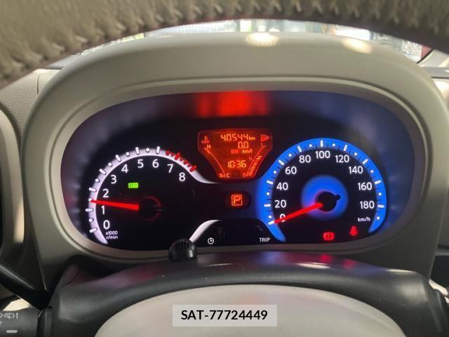 Nissan CUBE 2018-01 8073424-18