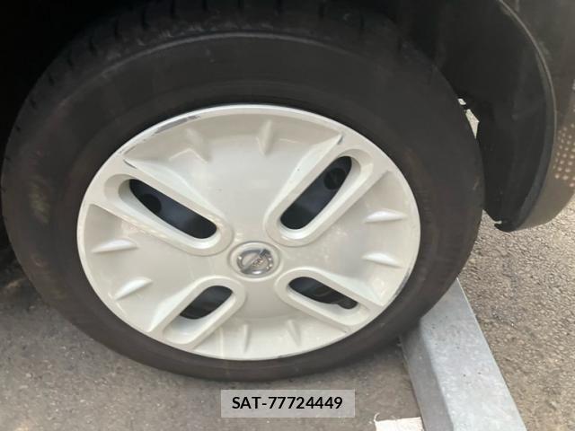 Nissan CUBE 2018-01 8073424-8