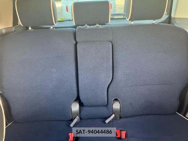 Nissan CUBE 2011-07 8073428-13