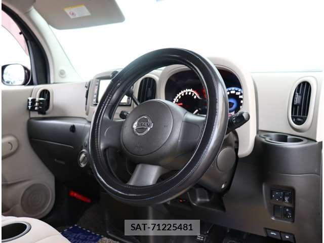 Nissan CUBE 2010-04 8098698-7