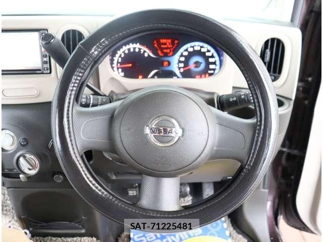 Nissan CUBE 2010-04 8098698-9