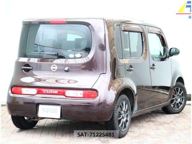 Nissan CUBE 2010-04 8098698-2