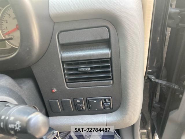 Nissan CUBE 2005-07 8098707-13