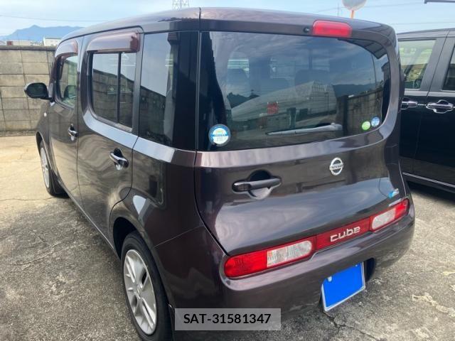 Nissan CUBE 2009-02 8098706-3
