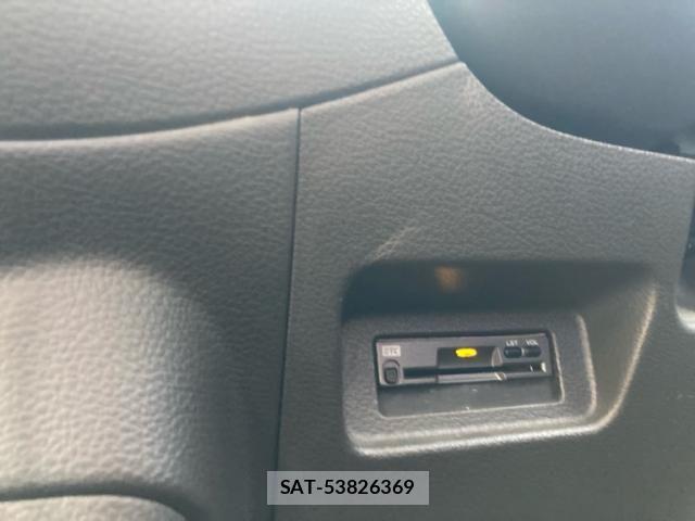 Nissan CUBE 2009-05 8129562-17
