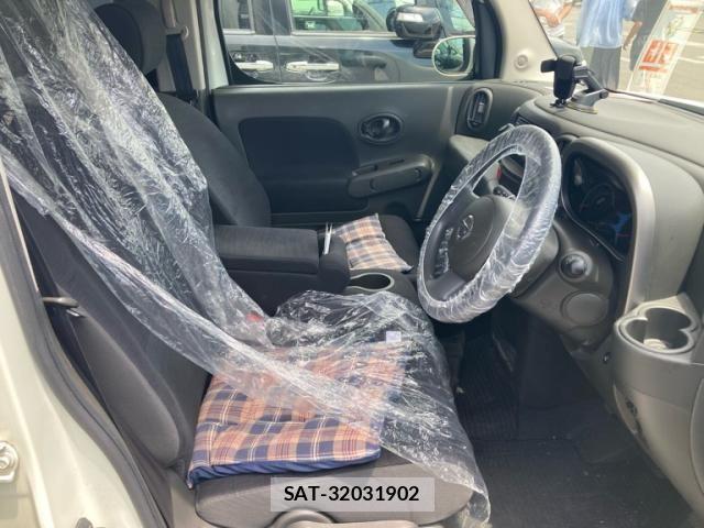 Nissan CUBE 2011-11 8129553-12