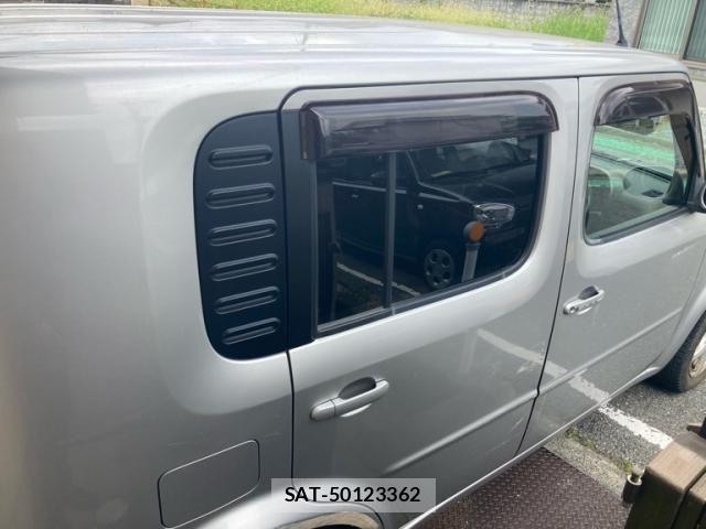 Nissan CUBE 2007-02 8129555-9