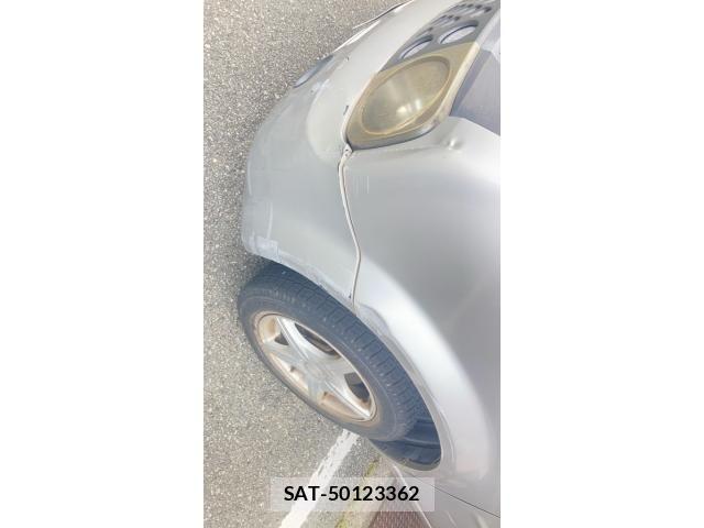 Nissan CUBE 2007-02 8129555-22