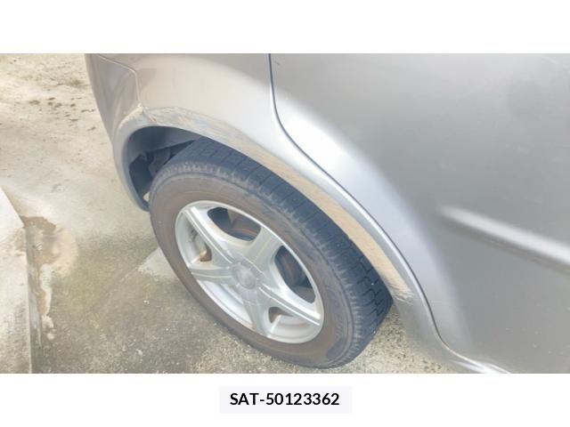 Nissan CUBE 2007-02 8129555-24