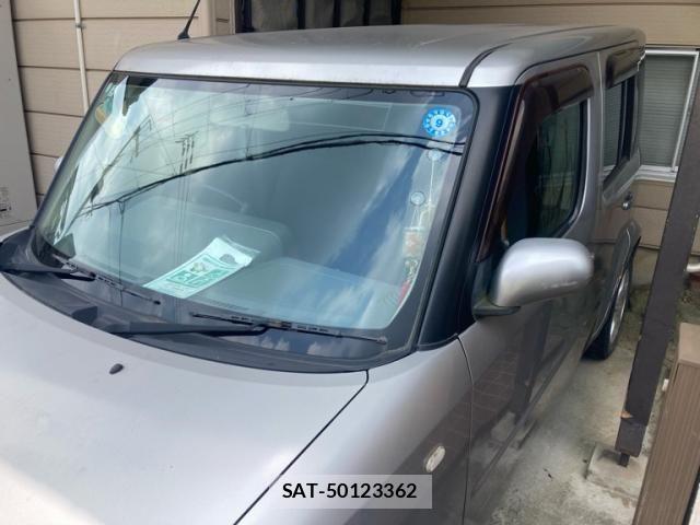 Nissan CUBE 2007-02 8129555-3