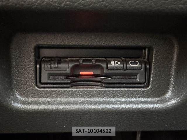 Nissan CUBE 2016-11 8129554-4