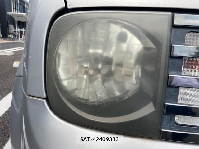 Nissan CUBE 2003-06 8145640-6