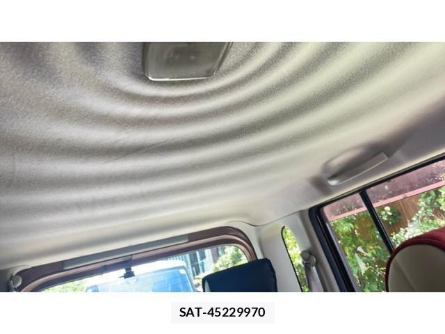 Nissan CUBE 2011-04 8158230-9