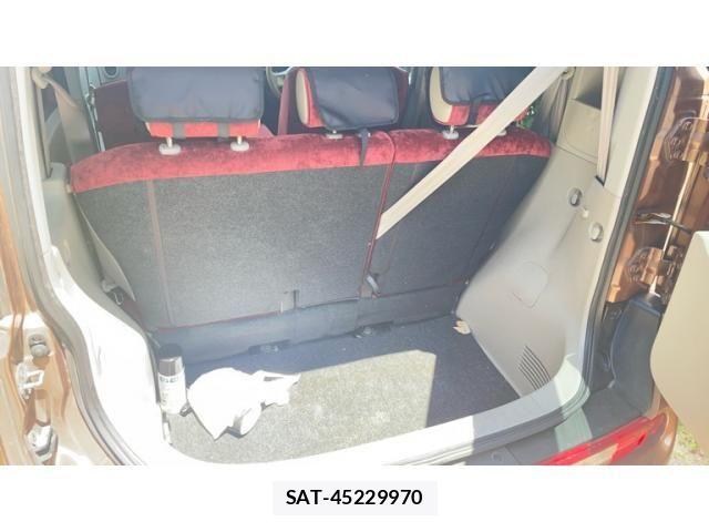 Nissan CUBE 2011-04 8158230-11