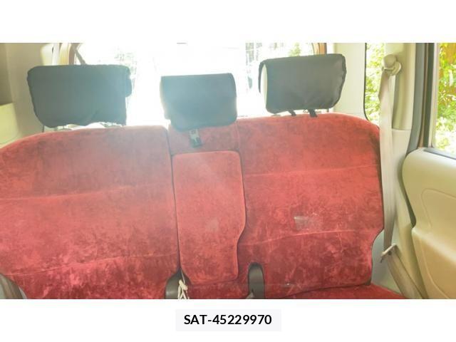 Nissan CUBE 2011-04 8158230-8