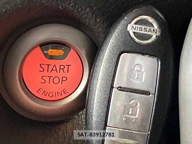 Nissan CUBE 2012-03 8158231-6